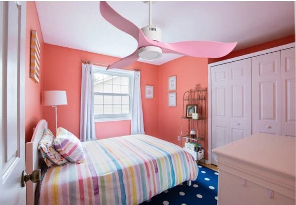 Quạt trần phòng ngủ màu hồng